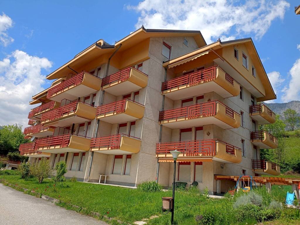 Facciata - Trilocale via Colle dell'Ortica, 27, Demonte - foto 2