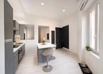 Cucina - Appartamento via Redipuglia, 21, Genova (zona Quarto) - foto 1