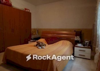 Camera da letto - Trilocale via Silvio Pellico, 35, Mede - foto 14