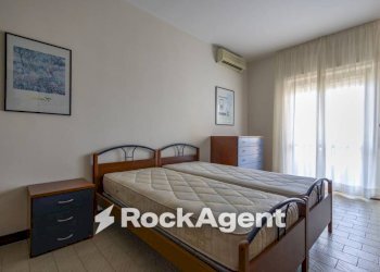 Camera da letto - One-room apartment viale Tommaso Campanella, 186, Catanzaro - photo 12