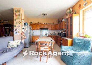 Salone - Casa indipendente via per Gimigliano, 251, Catanzaro - foto 5