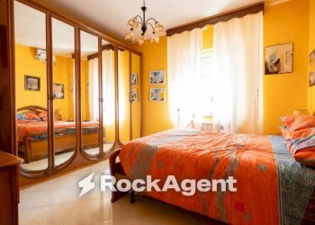 Camera da letto - Casa indipendente via per Gimigliano, 251, Catanzaro - foto 11