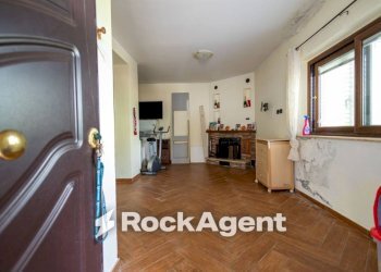 Ingresso - Casa indipendente via per Gimigliano, 251, Catanzaro - foto 16