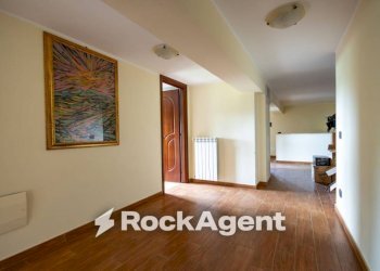Corridoio - Casa indipendente via per Gimigliano, 251, Catanzaro - foto 26