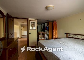 Camera da letto - Casa indipendente via per Gimigliano, 251, Catanzaro - foto 30