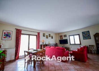 Salone - Villa via Philadelphia, 17, Satriano - photo 3