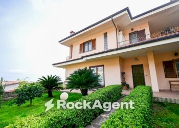 Facciata - Villa via Philadelphia, 17, Satriano - photo 36