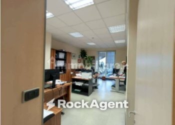 Interno non residenziale - Office via Antica Fiumara, Genova (neighborhood Sampierdarena) - photo 4