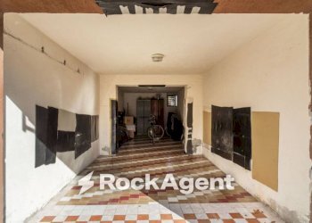 Interno palazzo - Trilocale via Alessandrini, 6, Mede - foto 8