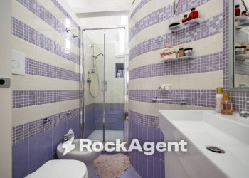 Bagno - Two-room apartment via Giuseppe Poerio, Catanzaro - photo 32
