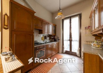 Cucina - Villa via Vittorio Alfieri, 39, Cerro Maggiore - foto 9