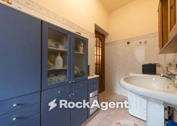 Bagno - Villa via Vittorio Alfieri, 39, Cerro Maggiore - foto 13