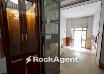 Ascensori - Three-room apartment via Francesco Cilea, 38, Catanzaro - photo 35