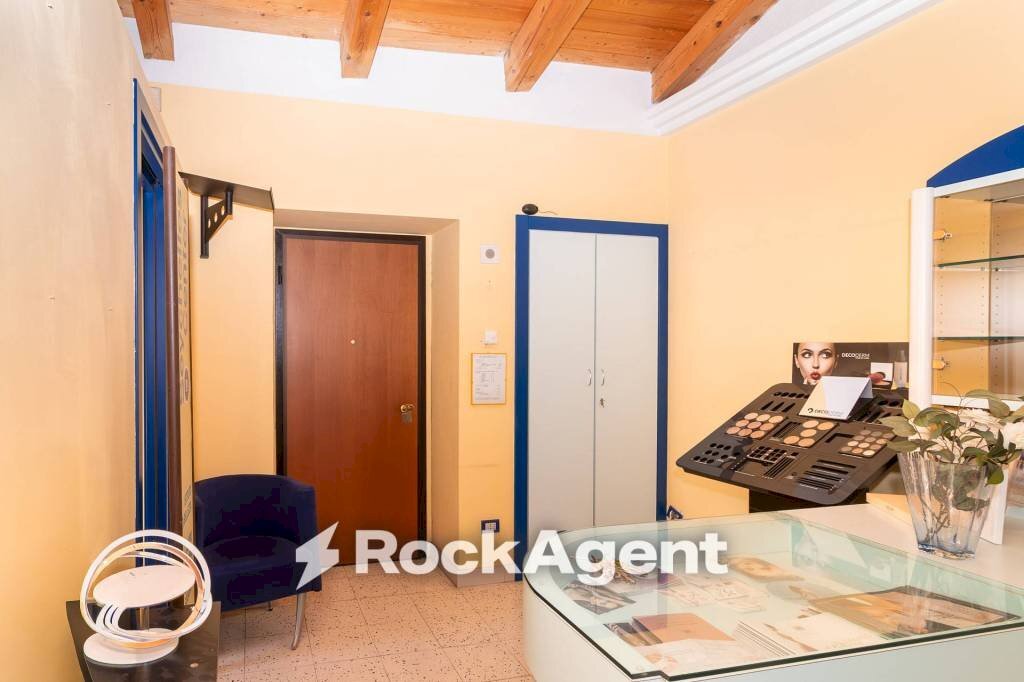 Ingresso - Loft corso Torino, 4, Pinerolo - foto 3