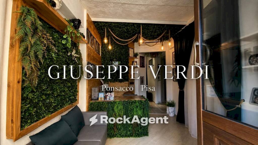 Interno palazzo - Negozio via Giuseppe Verdi, 33, Ponsacco - foto 1