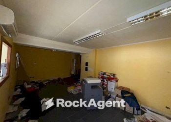 Magazzino - Magazzino via dell'Artigianato, Finale Ligure - foto 4