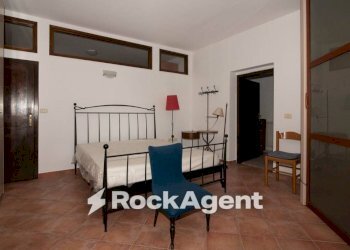 Camera da letto - Villa via Bellaria, 42, Acqualagna - foto 11