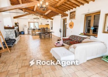 Salone - Villa strada Della Poggetta, Castiglione in Teverina - foto 7