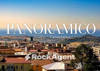 Vista - Quadrilocale via San Brunone di Colonia, 13, Catanzaro - foto 1