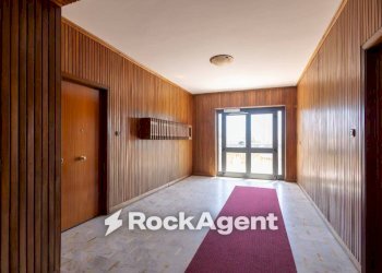 Interno palazzo - Quadrilocale via San Brunone di Colonia, 13, Catanzaro - foto 35