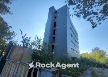 Facciata - Altro via Alfieri Maserati, 7, Bologna (zona San Donato) - foto 6