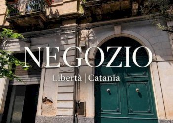Facciata - Negozio viale della Libertà, 145, Catania - foto 1