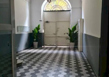 Interno palazzo - Negozio viale della Libertà, 145, Catania - foto 6