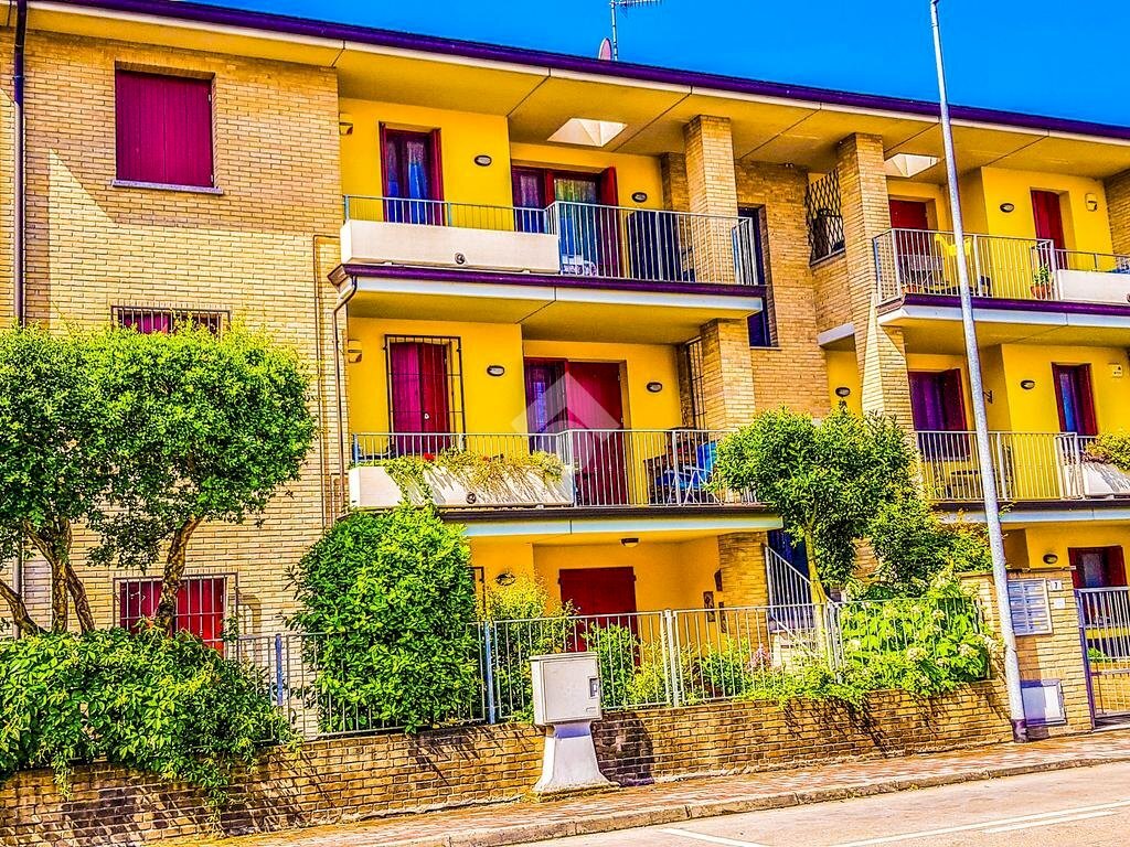 Three-room apartment Via della Costituente, Colorno - photo 1