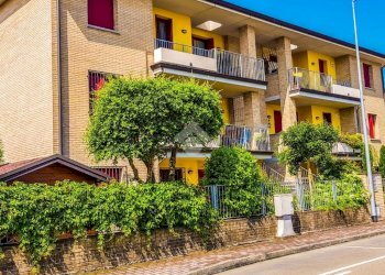 Three-room apartment Via della Costituente, Colorno - photo 2