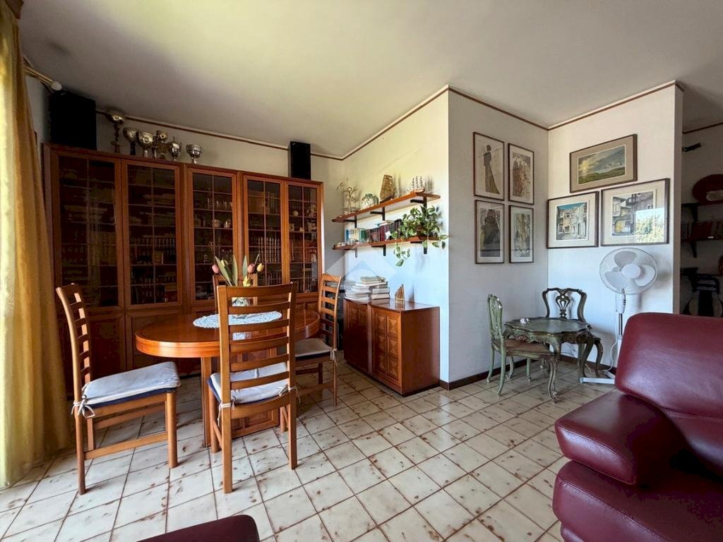 Four-room apartment Via Giuseppe di Vittorio, Bussero - photo 3