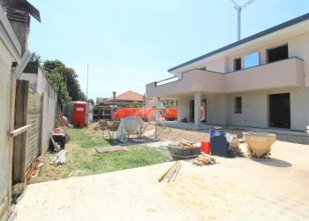 Four-room apartment Via C. B. Cavour, Nerviano - photo 7