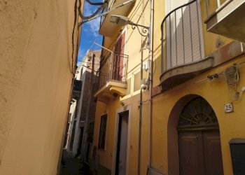 Townhouse Via Bottesco in, Messina - photo 1