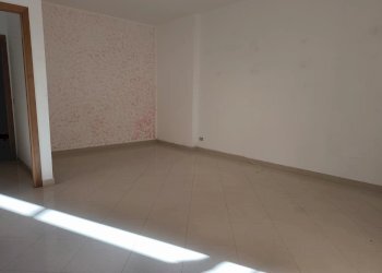 Townhouse Via Bottesco in, Messina - photo 11