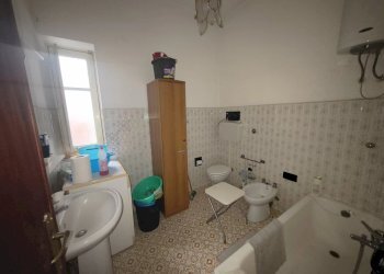 Three-room apartment Via Comunale Santo, Messina - photo 10