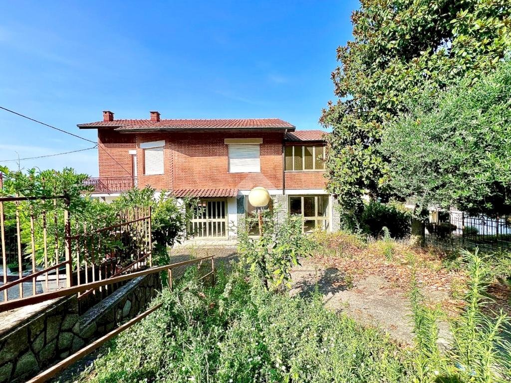 Independent house Strada san dionigi, Montechiaro d'Asti - photo 1