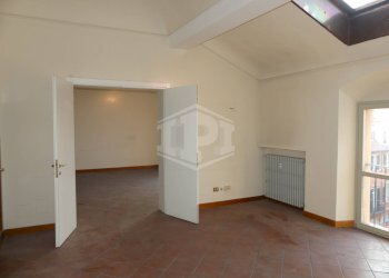 Trilocale Via Barberia, Bologna (zona Centro Storico) - foto 3