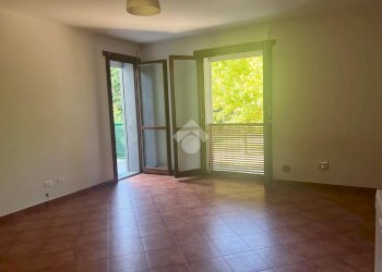 Three-room apartment Via roma, Scandiano - photo 1