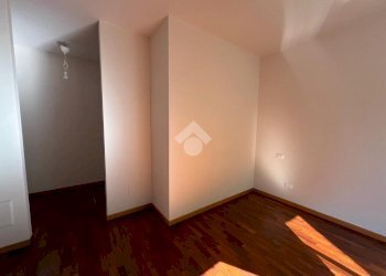 Three-room apartment Via roma, Scandiano - photo 7