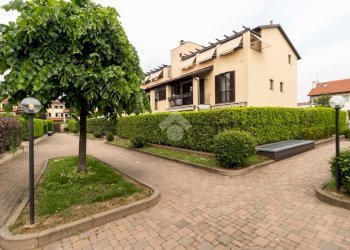 Three-room apartment Via bongiovanni, Grugliasco - photo 1