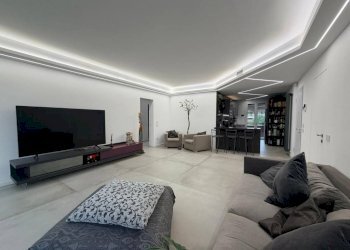 Attic hamlet Milano 3, Basiglio - photo 2