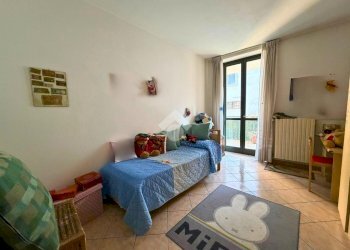 Four-room apartment Piazza Vittorio Veneto, Santhià - photo 13