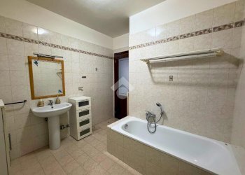 Four-room apartment Piazza Vittorio Veneto, Santhià - photo 20