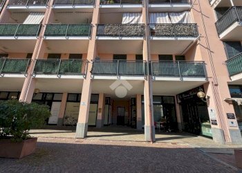 Four-room apartment Piazza Vittorio Veneto, Santhià - photo 27