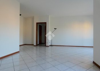 Three-room apartment Via fratelli cervi, Bagnolo in Piano - photo 6