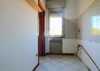 Three-room apartment Via fratelli cervi, Bagnolo in Piano - photo 9