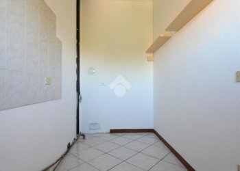 Three-room apartment Via fratelli cervi, Bagnolo in Piano - photo 10