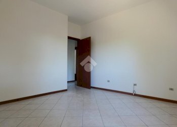 Three-room apartment Via fratelli cervi, Bagnolo in Piano - photo 12