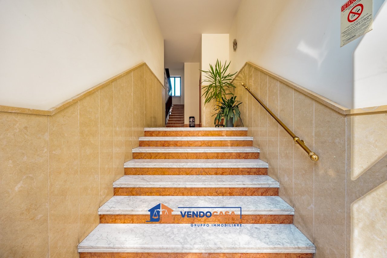 Three-room apartment Vinovo - photo 3