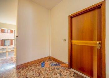 Three-room apartment Vinovo - photo 4