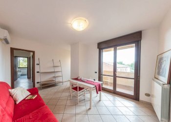 Three-room apartment Via Ettore Ricci, 1, Massa Lombarda - photo 2